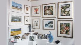 Gallery Seventeen Gallery Seventeen